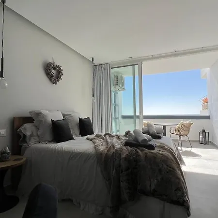 Boutique Studio, Sea Views Of Vistas And Free Wifi Apartmán