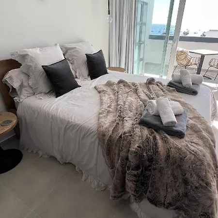Boutique Studio, Sea Views Of Vistas And Free Wifi Apartmán