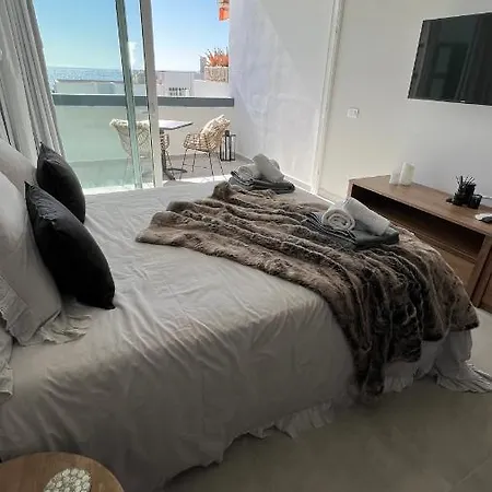 Apartmán Boutique Studio, Sea Views Of Vistas And Free Wifi Playa de las Americas (Tenerife)
