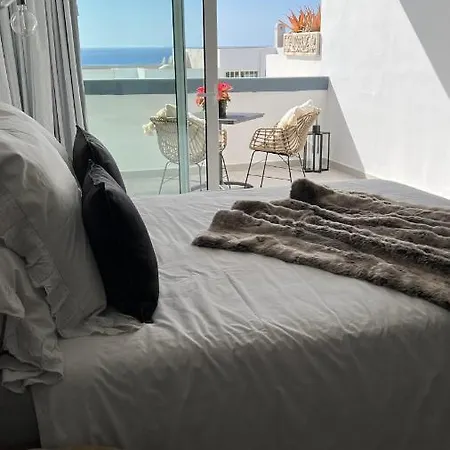 Boutique Studio, Sea Views Of Vistas And Free Wifi Apartmán Playa de las Americas (Tenerife)